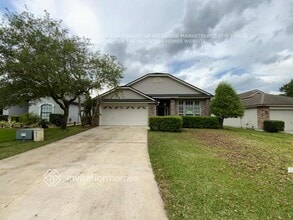Building Photo - 3635 Live Oak Hollow Dr