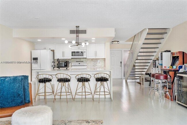 Foto del edificio - 1281 W Fairway Rd
