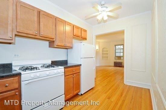 Foto del edificio - 1633 W Fargo Ave