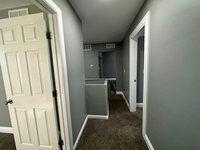 Foto del edificio - 225 N 6th St