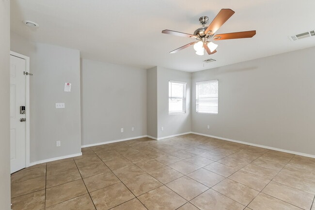 Building Photo - 11929 Fairfax Ridge St