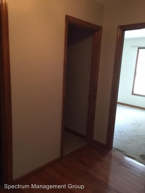 Building Photo - 941 Foxglove Ln