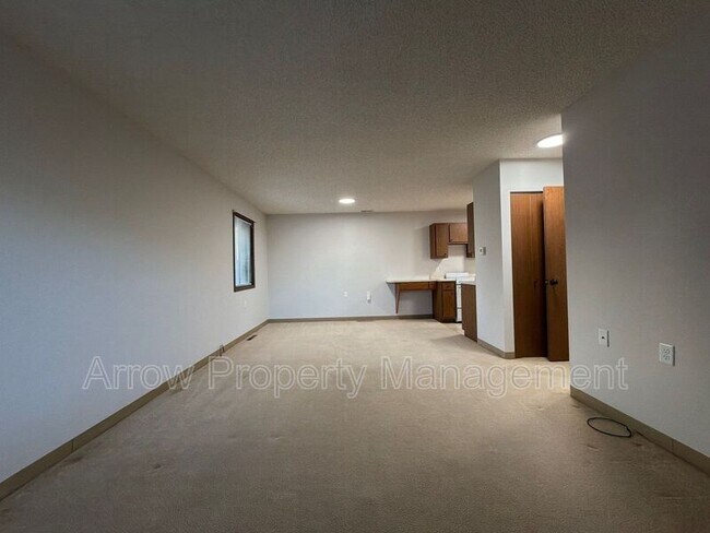 Foto del edificio - 11141 N 137th St