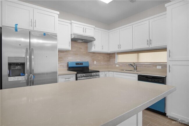 Foto del edificio - 6821 N 5th St
