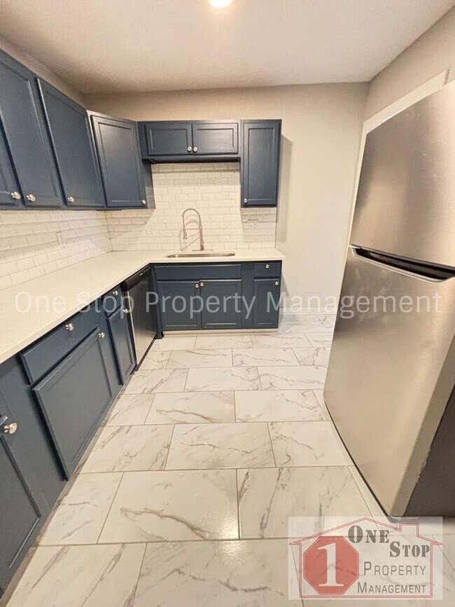Building Photo - Beautiful 3 Bedroom 2 Bathroom in Kansas C...