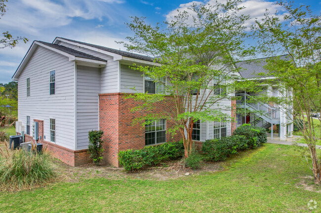 Foto del edificio - Azalea Park Apartments