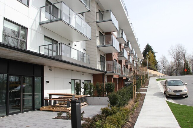 Photo du bâtiment - Maple View Heights Apartments
