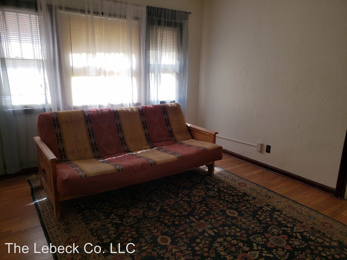 Primary Photo - 1107 Tijeras Ave NW