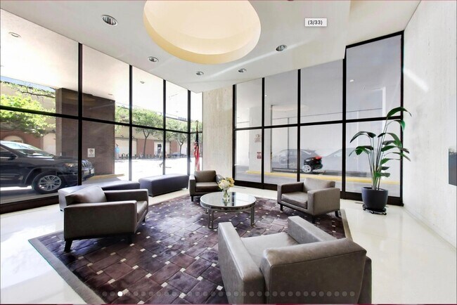 Foto del edificio - 1636 N Wells St