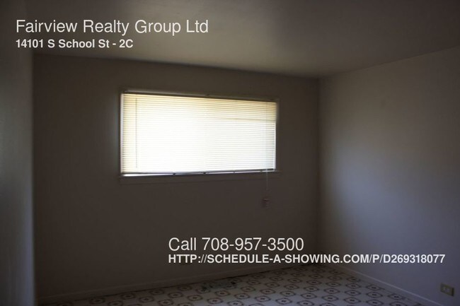 Foto del edificio - 14101 S School St