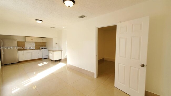 Foto del edificio - 2124 Scott St