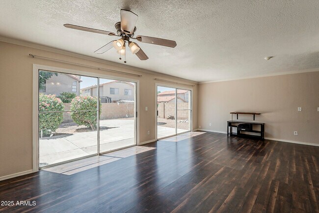 Building Photo - 1024 N Arvada