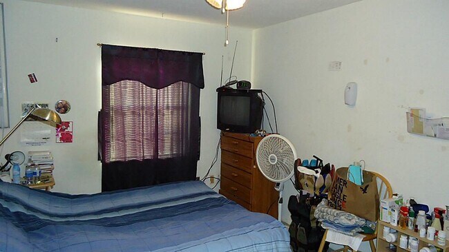 Building Photo - 24403 Running Iron Dr