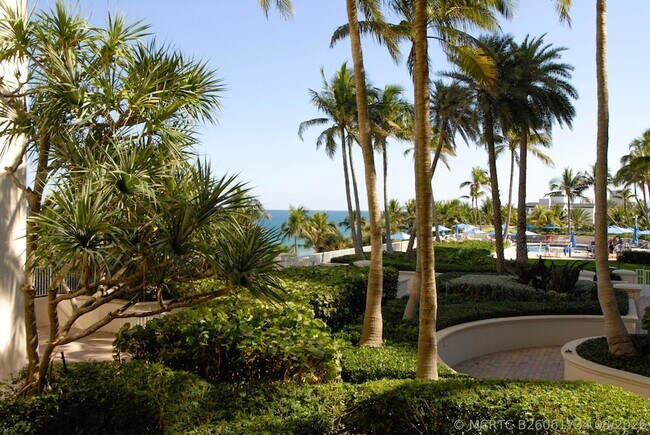 Foto del edificio - 3200 N Ocean Blvd