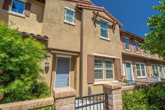 Building Photo - 28743 Jardineras Dr