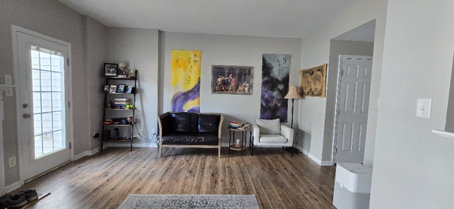 Building Photo - 4747 Forestridge Commons Dr