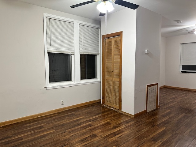 Dining area - 1538 W 19th St