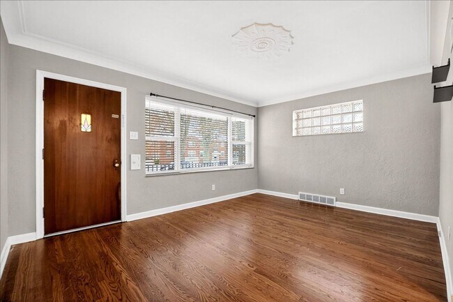 Foto del edificio - Robbie Junior