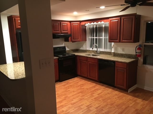 Building Photo - 4 br, 2 bath House - 43 Berkshire Lane