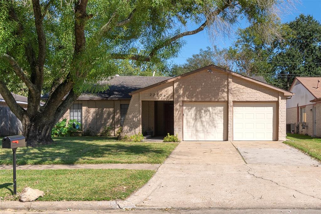Primary Photo - 22306 Red River Dr