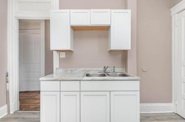 Photo - 2314 Highland Ave House