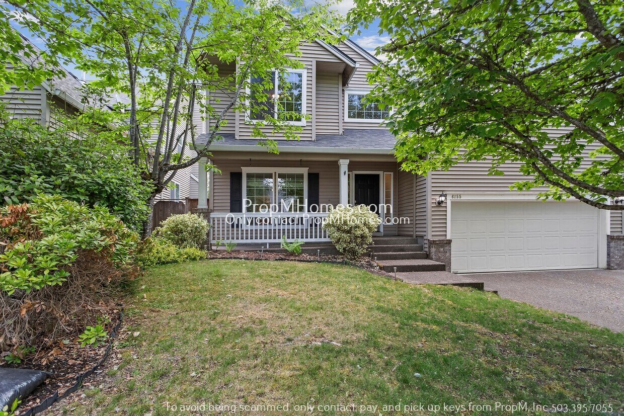 Primary Photo - Beautiful Four Bedroom Bethany Home On Pri...