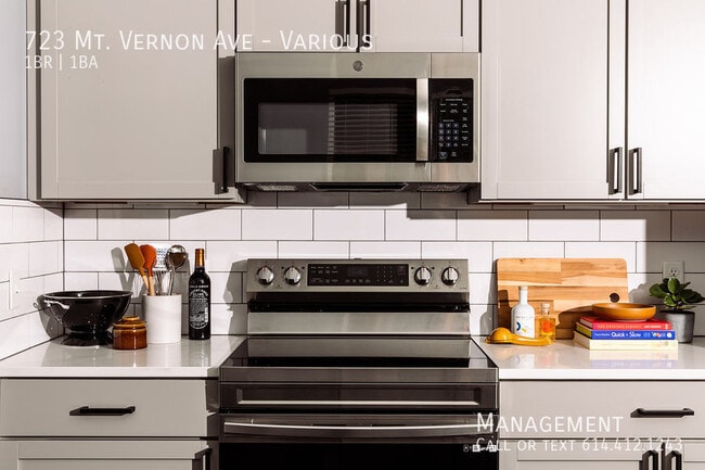 Building Photo - Beautiful New Apartment Community - THE LU...