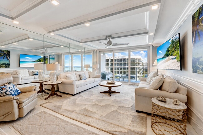 Building Photo - 3450 S Ocean Blvd