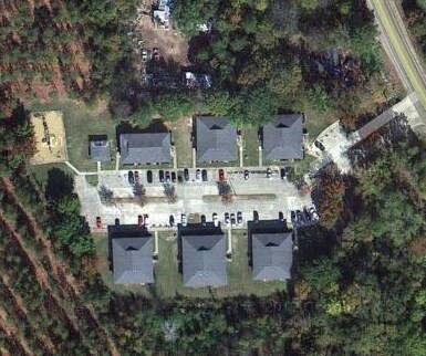 Foto principal - Pecan Village Apartments