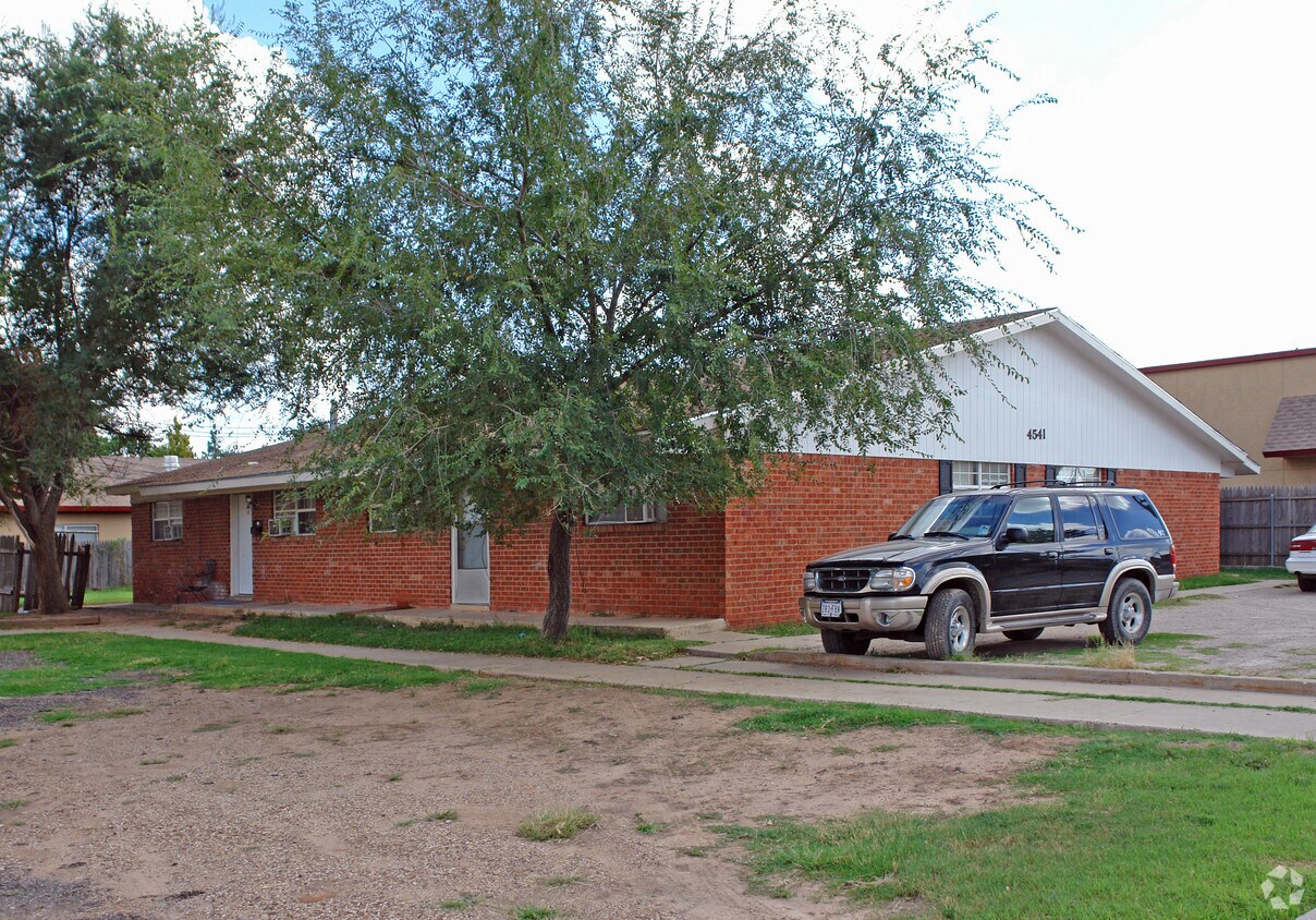 4541 Brownfield Dr, Lubbock, TX 79410 Apartments in Lubbock, TX