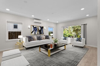 Building Photo - 4110 Verdugo View Dr