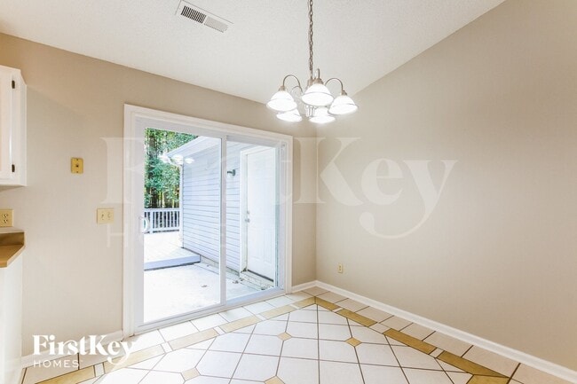 Foto del edificio - 110 Waderich Ln