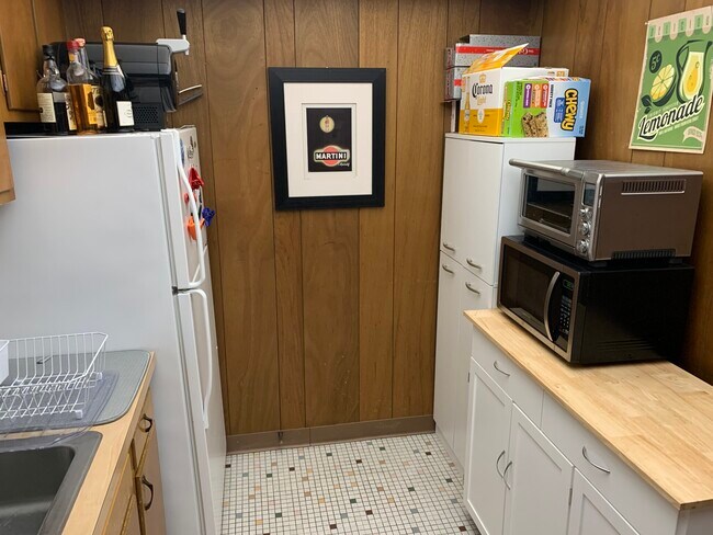 Foto del edificio - 476 Commonwealth Ave