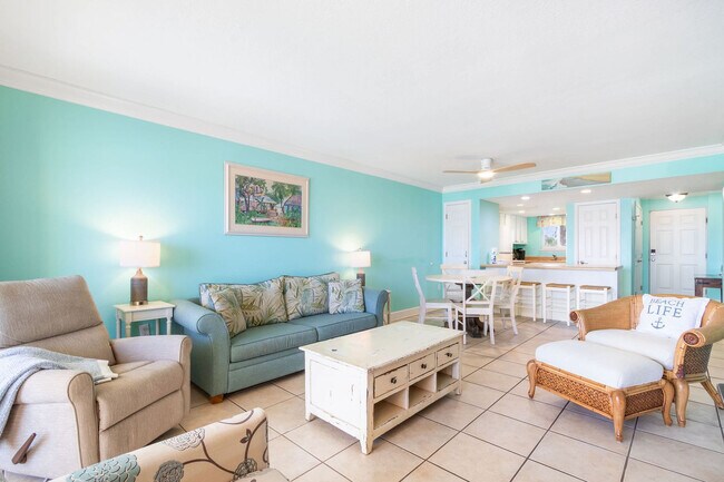 Foto del edificio - 615 W Beach Blvd