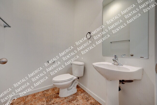 Foto del edificio - 165 Toasted Almond Ave