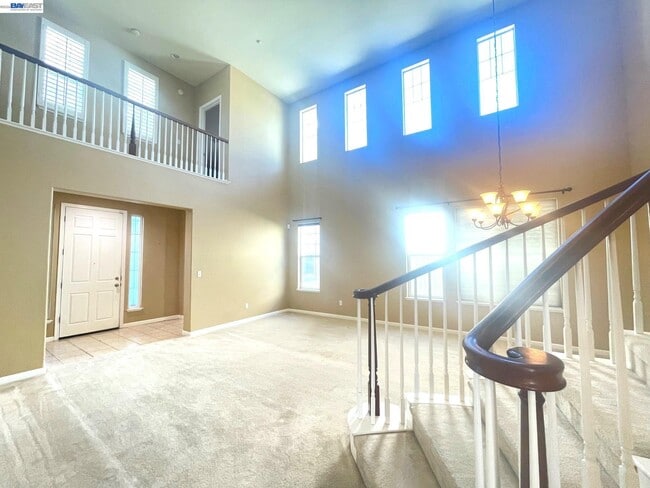 Building Photo - 1669 Marina Way