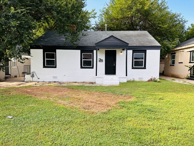 Building Photo - Charming 3 Bed home for lease!