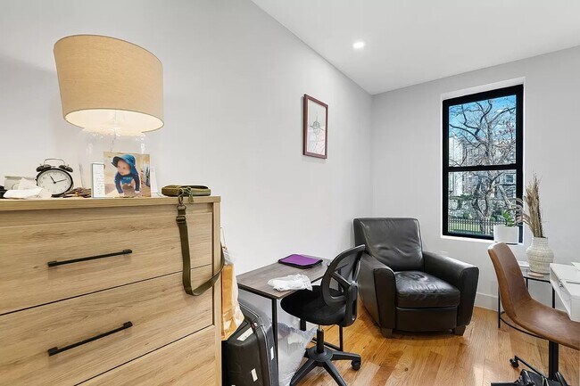 Foto del edificio - 73 East 2nd Street