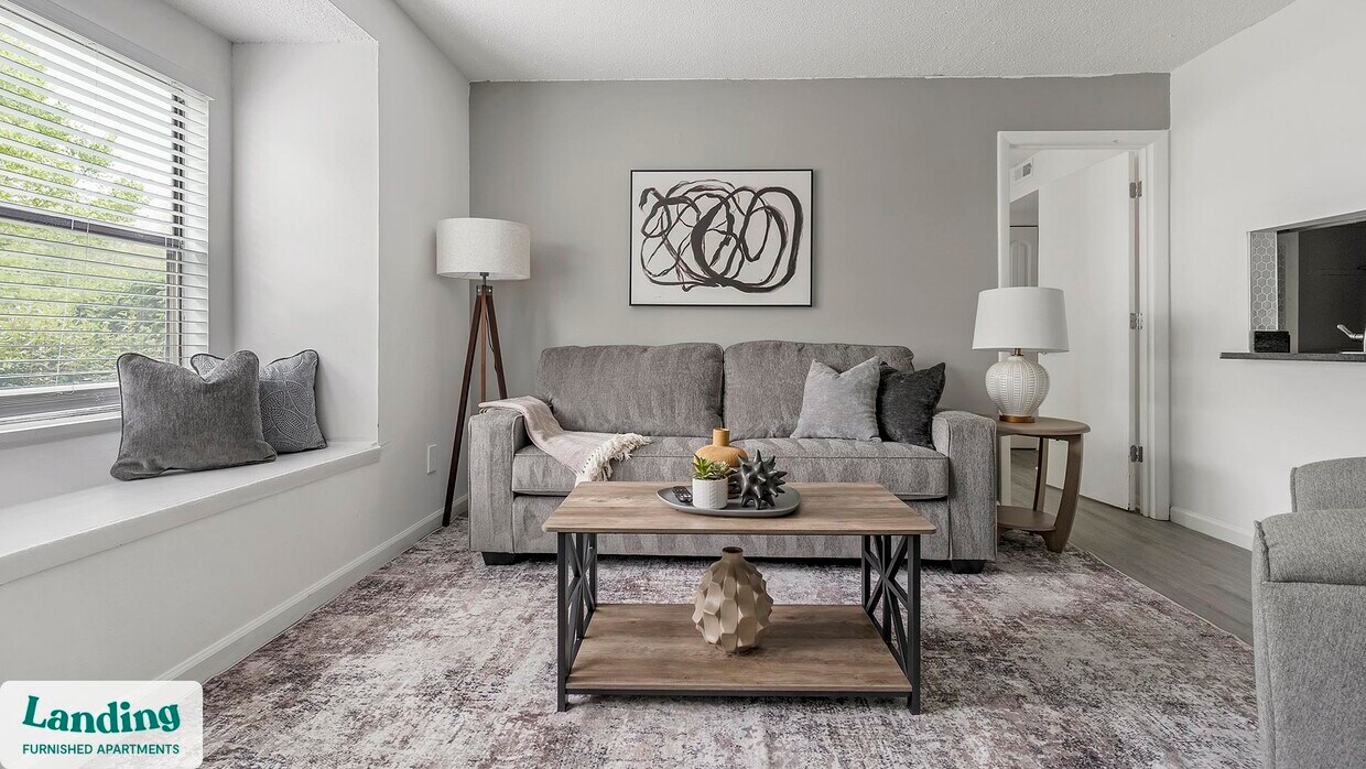 Foto principal - 2030 Northcliffe Dr