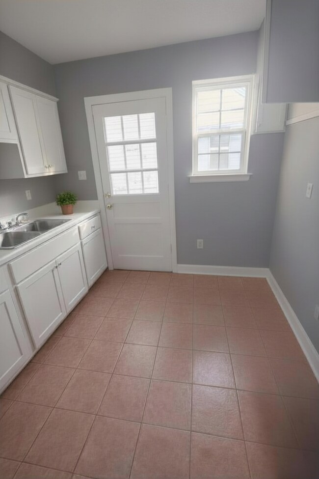 Foto del edificio - 690 Hudson St