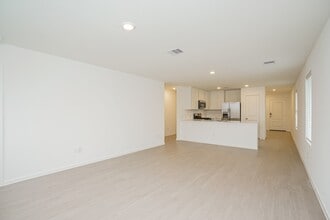 Building Photo - 319 Bush Mdw Ln