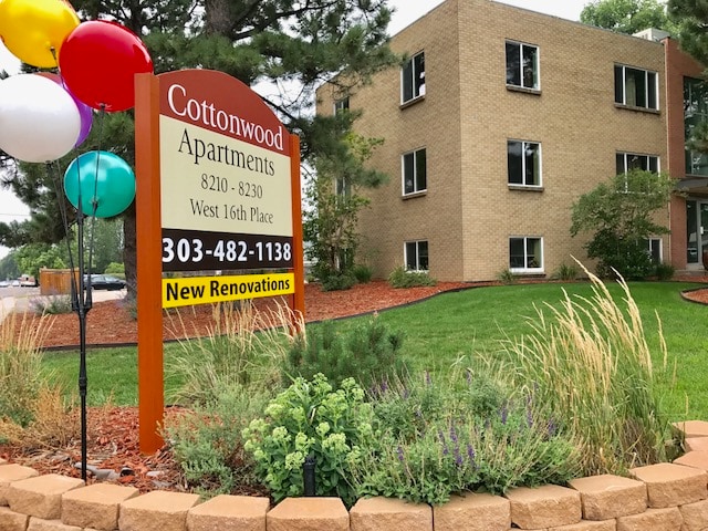 Building Photo - Cottonwood Apartments