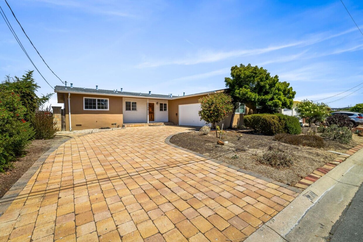 Foto principal - 1118 Rosita Rd