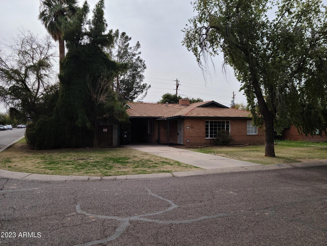 2943 E Pinchot Ave, Phoenix, AZ 85016 House Rental in Phoenix, AZ