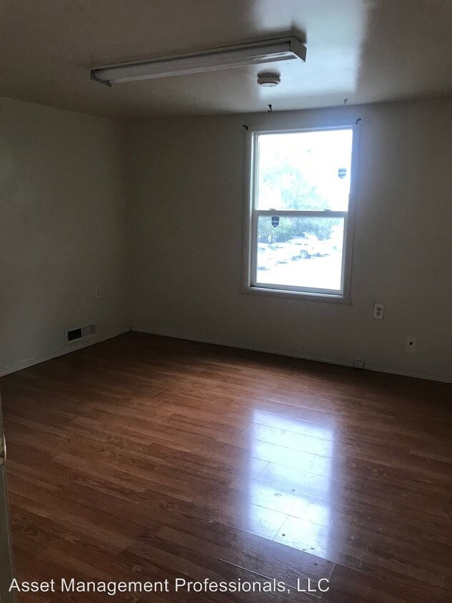 1 br, 1 bath House - 209 S 28th G - 1 br, 1 bath House - 209 S 28th  G
