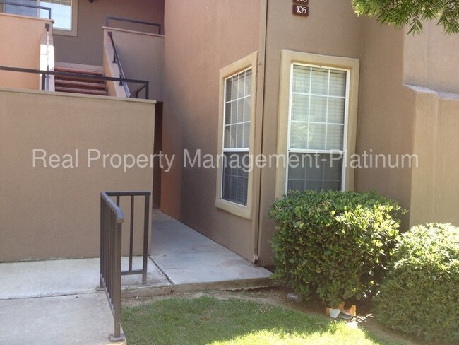 Foto del edificio - 8147 N Cedar Ave
