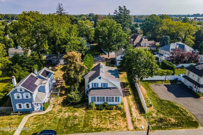 Foto del edificio - 604 Rankin Rd