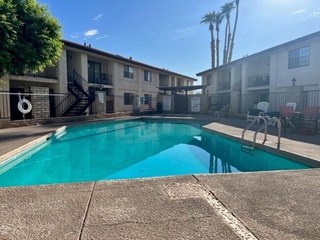 Foto del edificio - 1BR Furnished Recent Remodeled!!