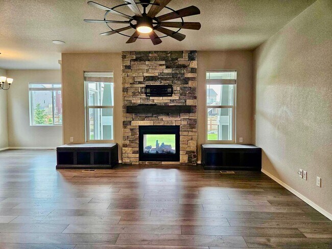 Building Photo - Stunning 4 Bedroom Ranch Home in Falcon!