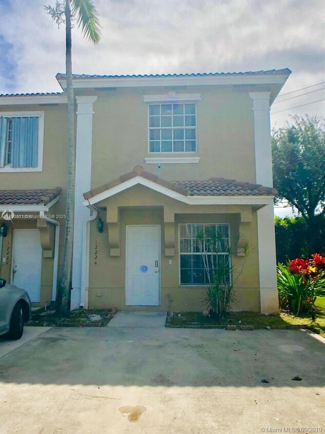 Primary Photo - 12224 S W 8th Ct